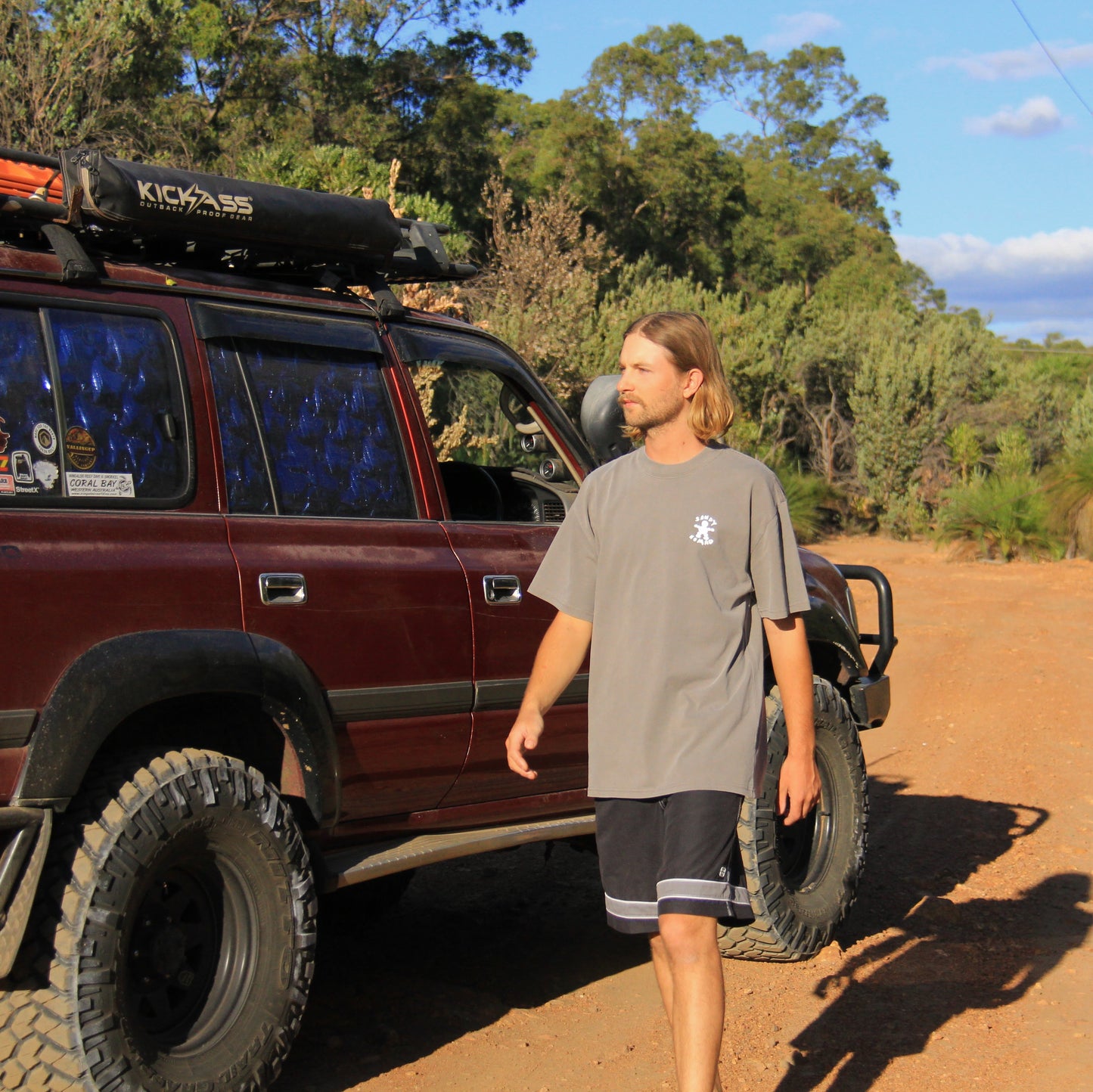 'Off Track' tee (grey)