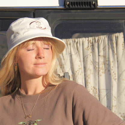 'Sungazer' bucket hat